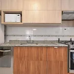 Lindo Apartamento Com 3 Quartos E Sacada Na Liberdade