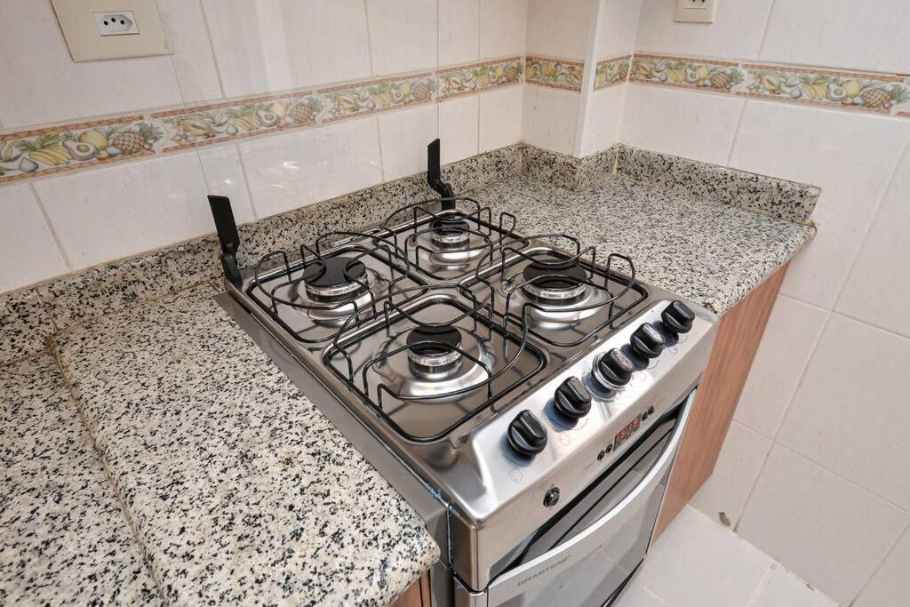 Lindo Com 3 Quartos E Sacada Na Liberdade Apartamento São Paulo
